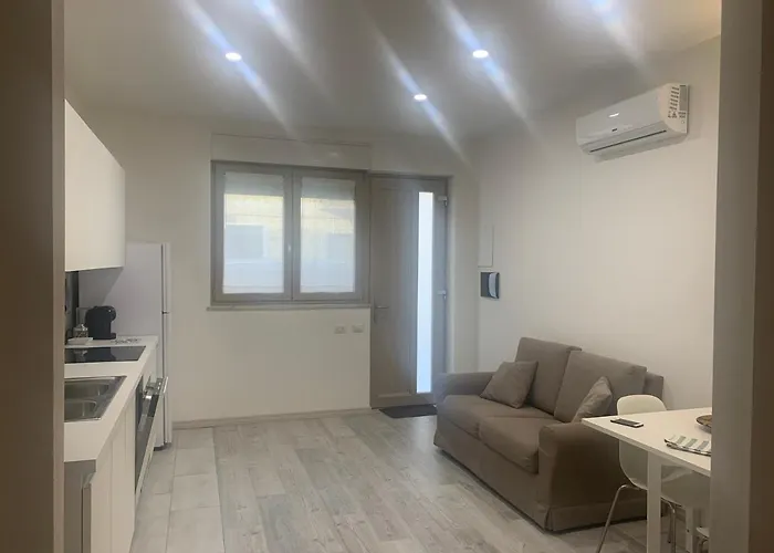 Allwhite Iun R5535