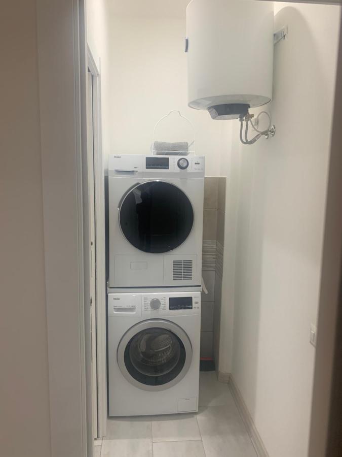 Apartment Allwhite Iun R5535